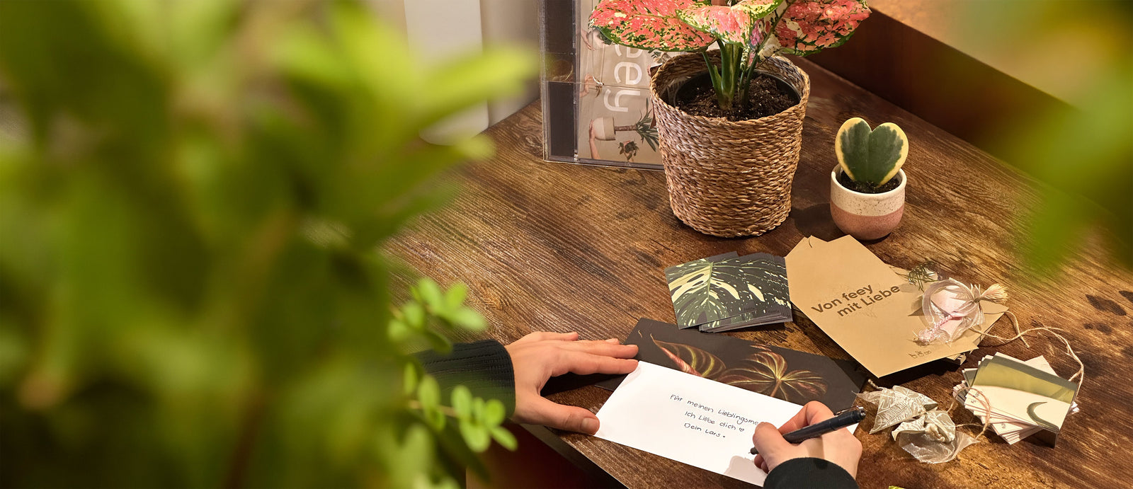 Handgeschriebene Karte als Tüpfelchen 💌